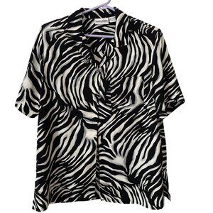 Alfred Dunner Zebra Print Button-Up Shirt Short Sleeve Lightweight Black & White